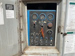 Poste de contrôle inférieur de base with