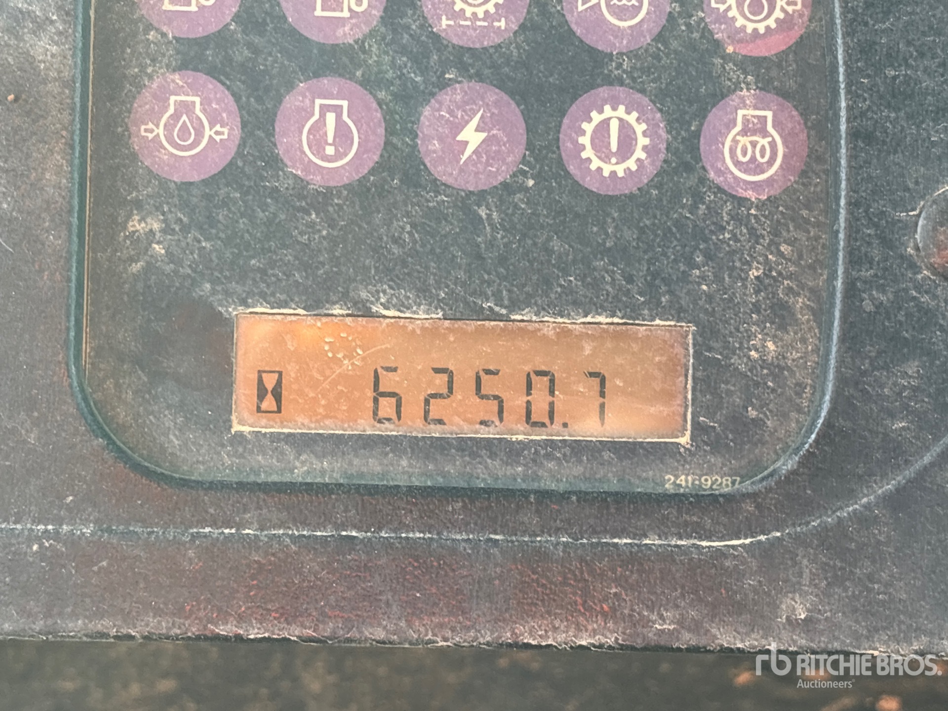 General Appearance with Hour Meter / Odometer