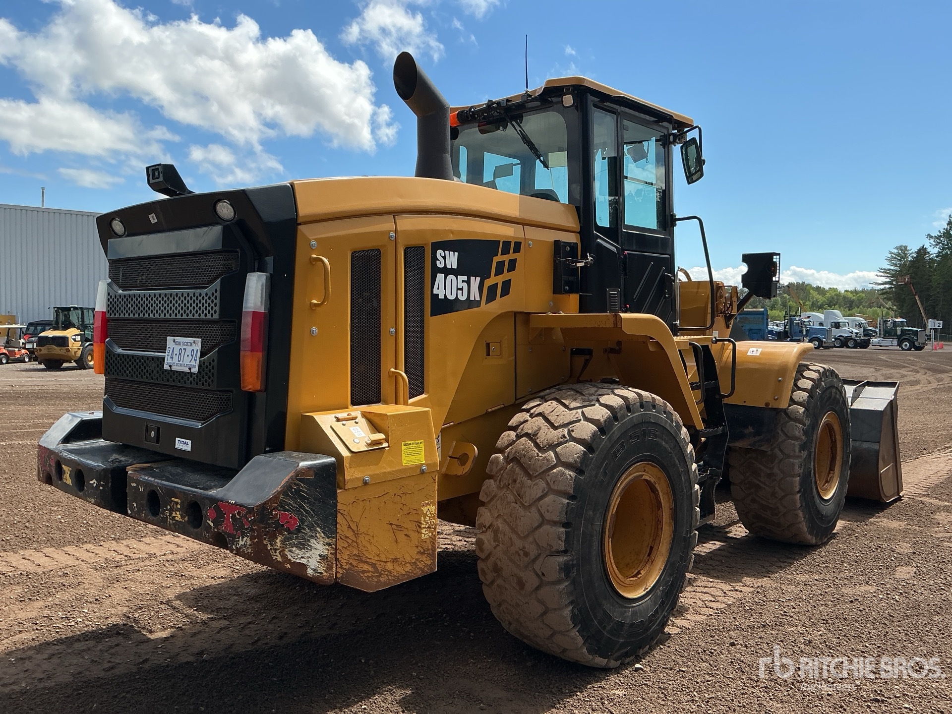 General Appearance with Picture, Right Rear Corner