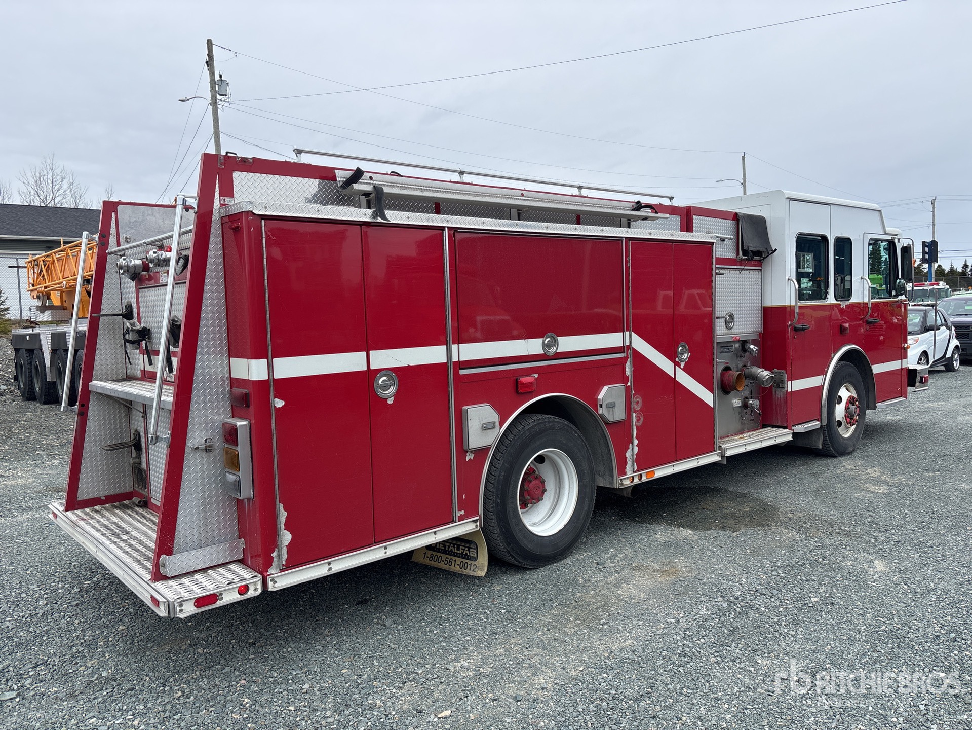 General Appearance with Picture, Right Rear Corner