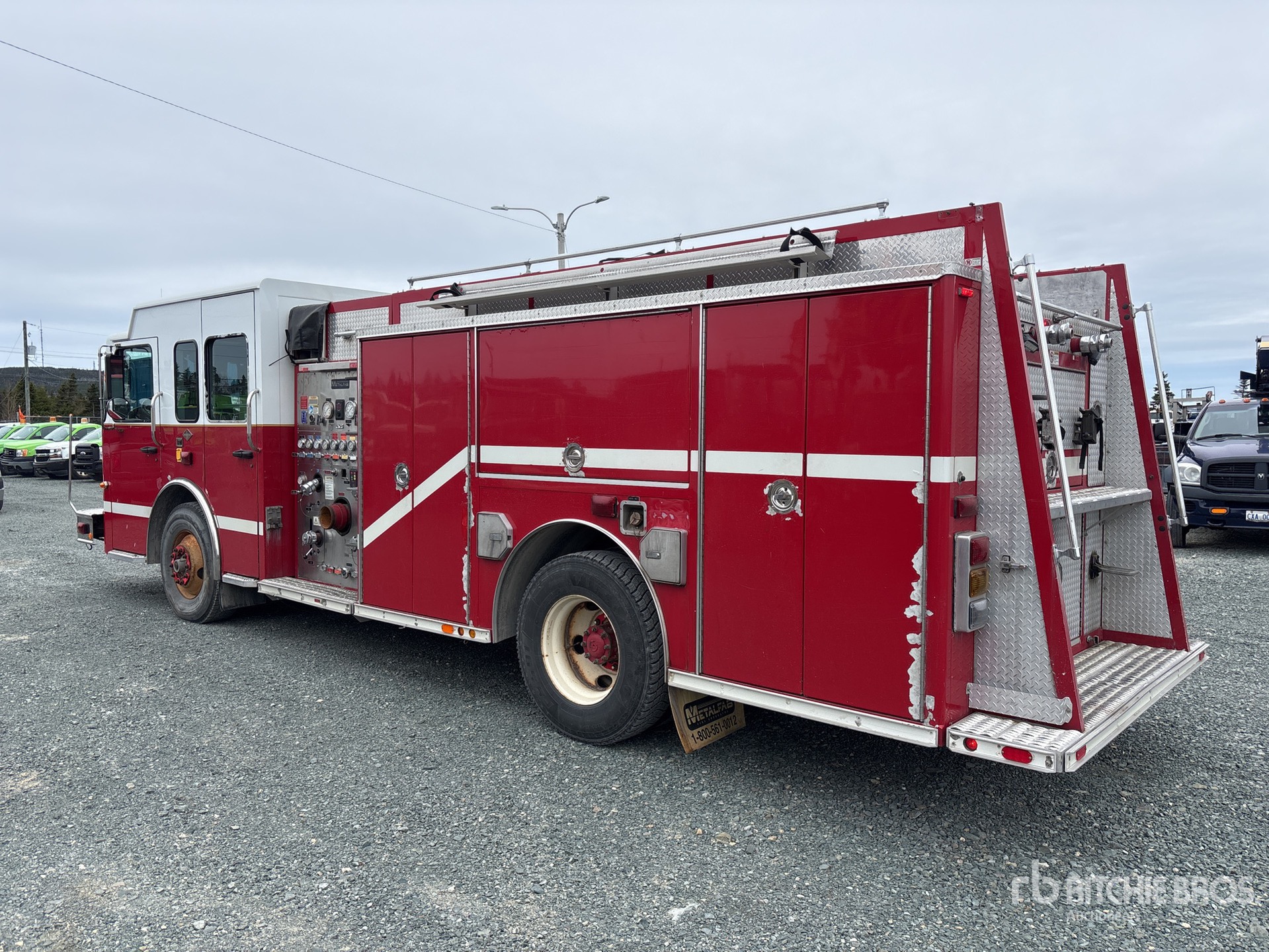 General Appearance with Picture, Left Rear Corner