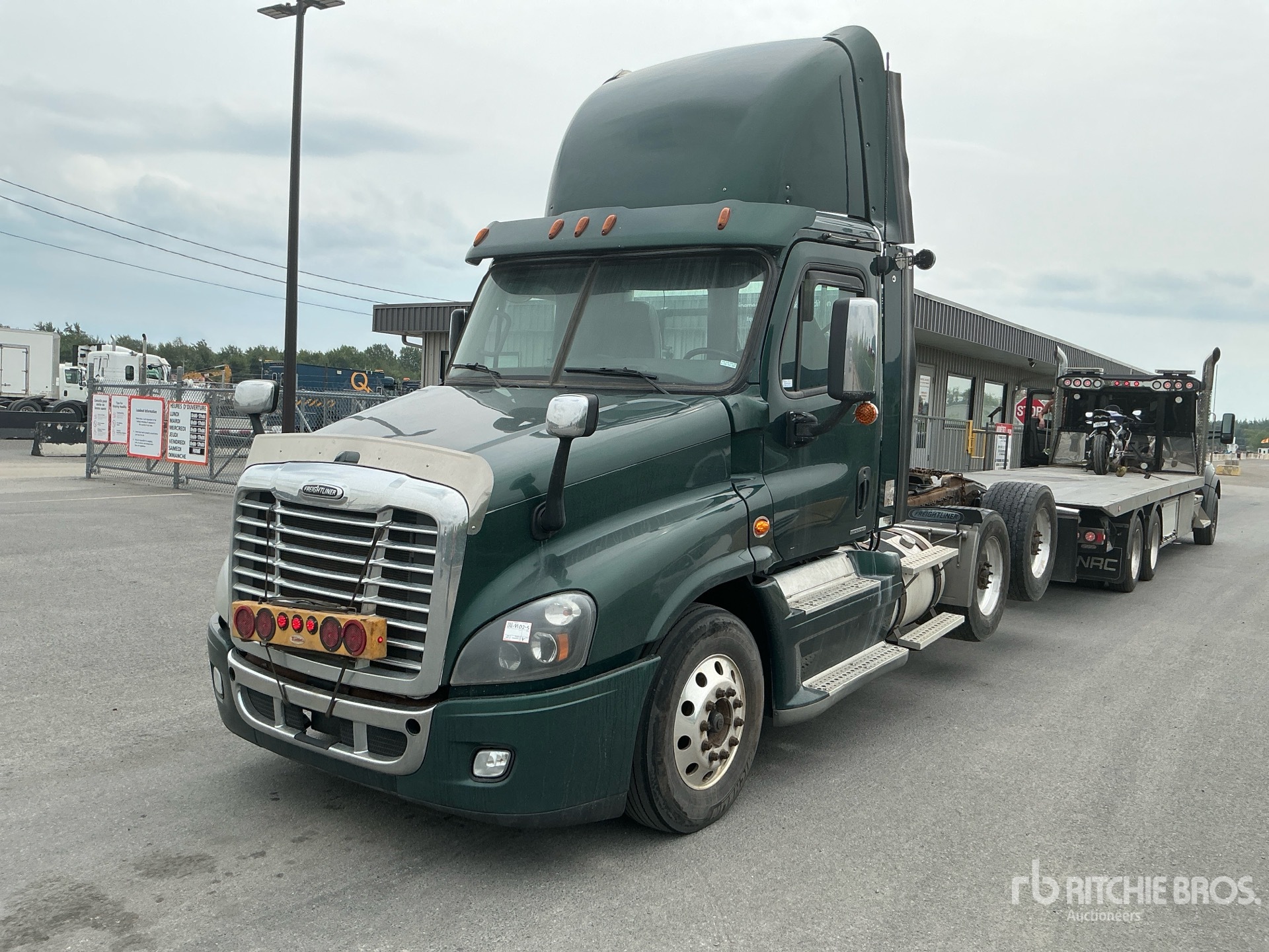 2011 Freightliner CASCADIA 125