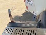 Engine with Auspuffanlage
