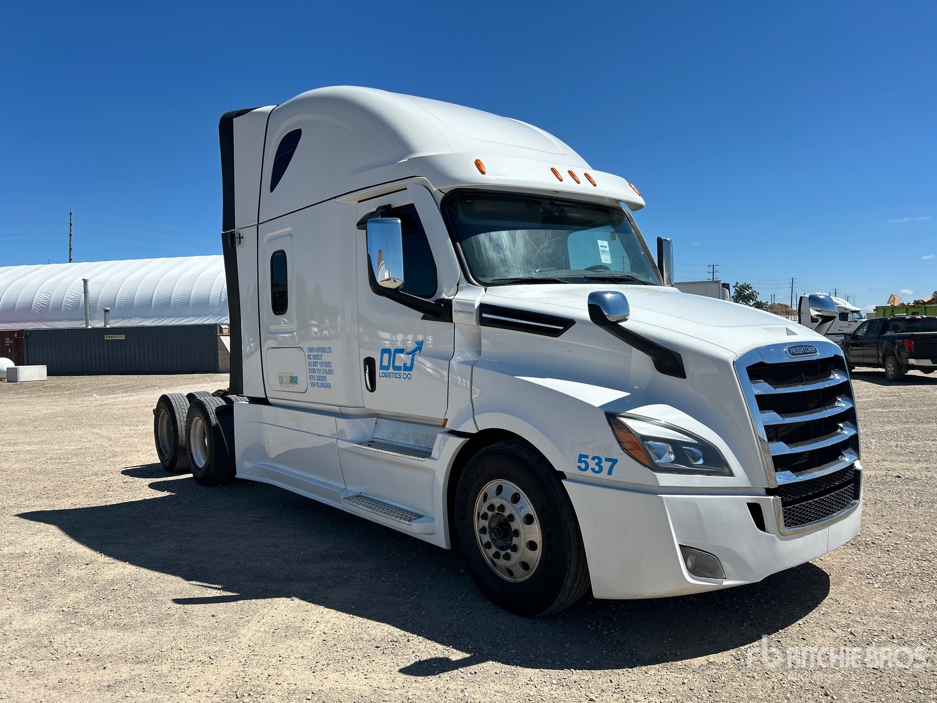 2023 Freightliner CASCADIA 126