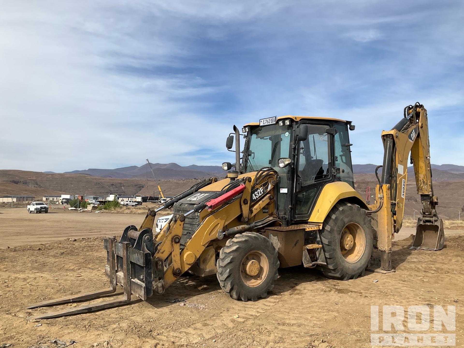 2016 Cat 432F2 4x4 Backhoe Loader in Maseru, MASERU, Lesotho
