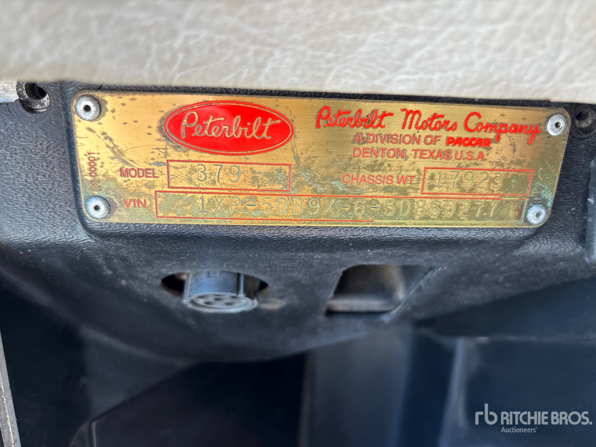 2005 Peterbilt 379