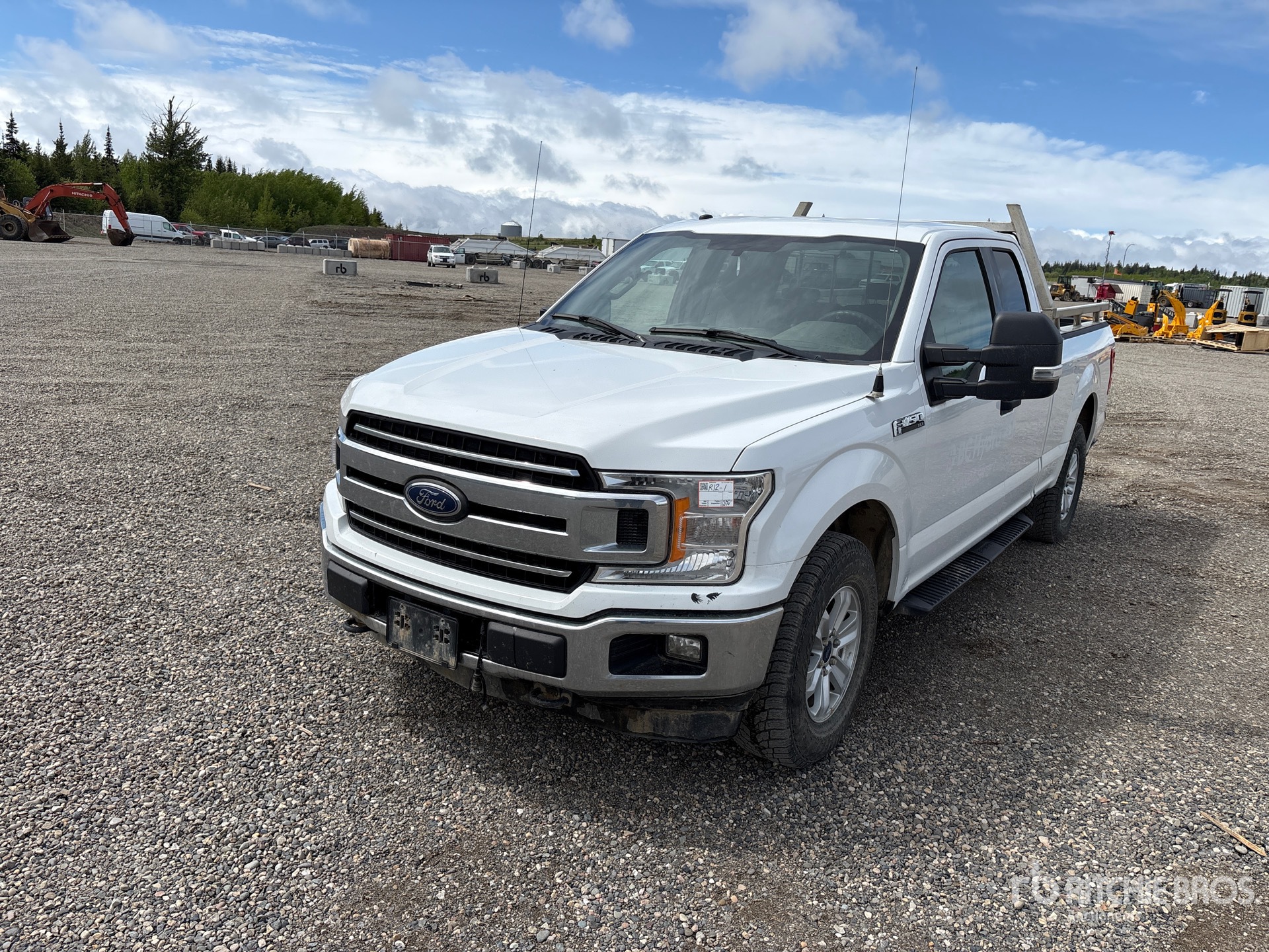 General Appearance with Featured Photo