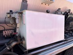Underbody with Réservoir hydraulique