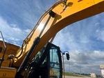 v2 Chassis - Excavator with