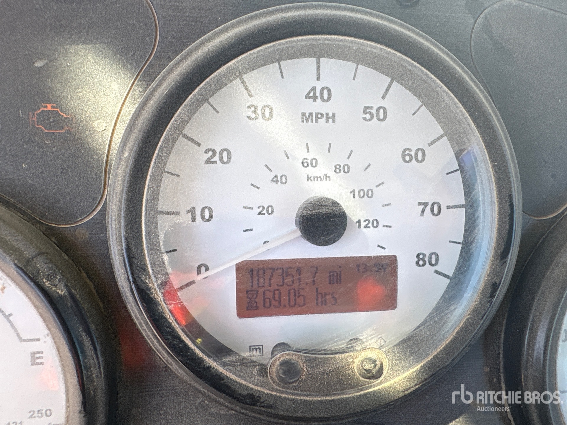 General Appearance with Hour Meter / Odometer