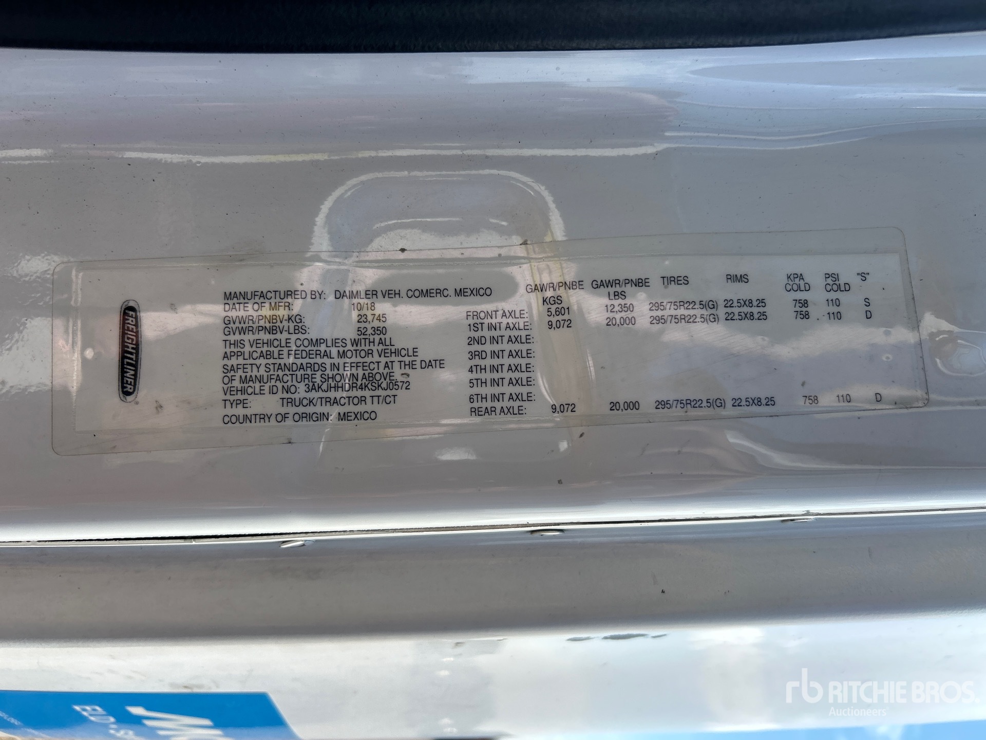 General Appearance with Serial Number / VIN