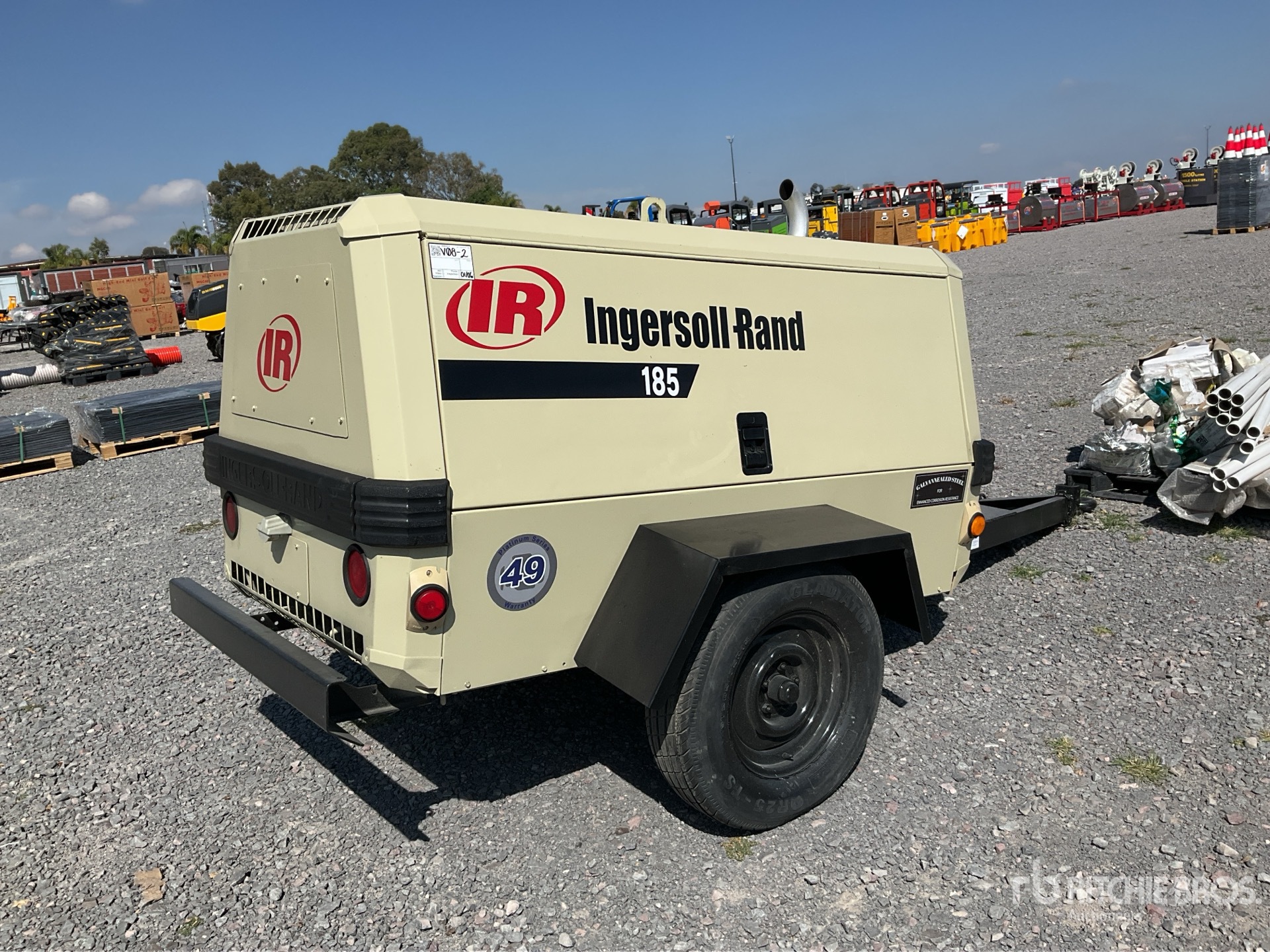 General Appearance with Picture, Right Rear Corner