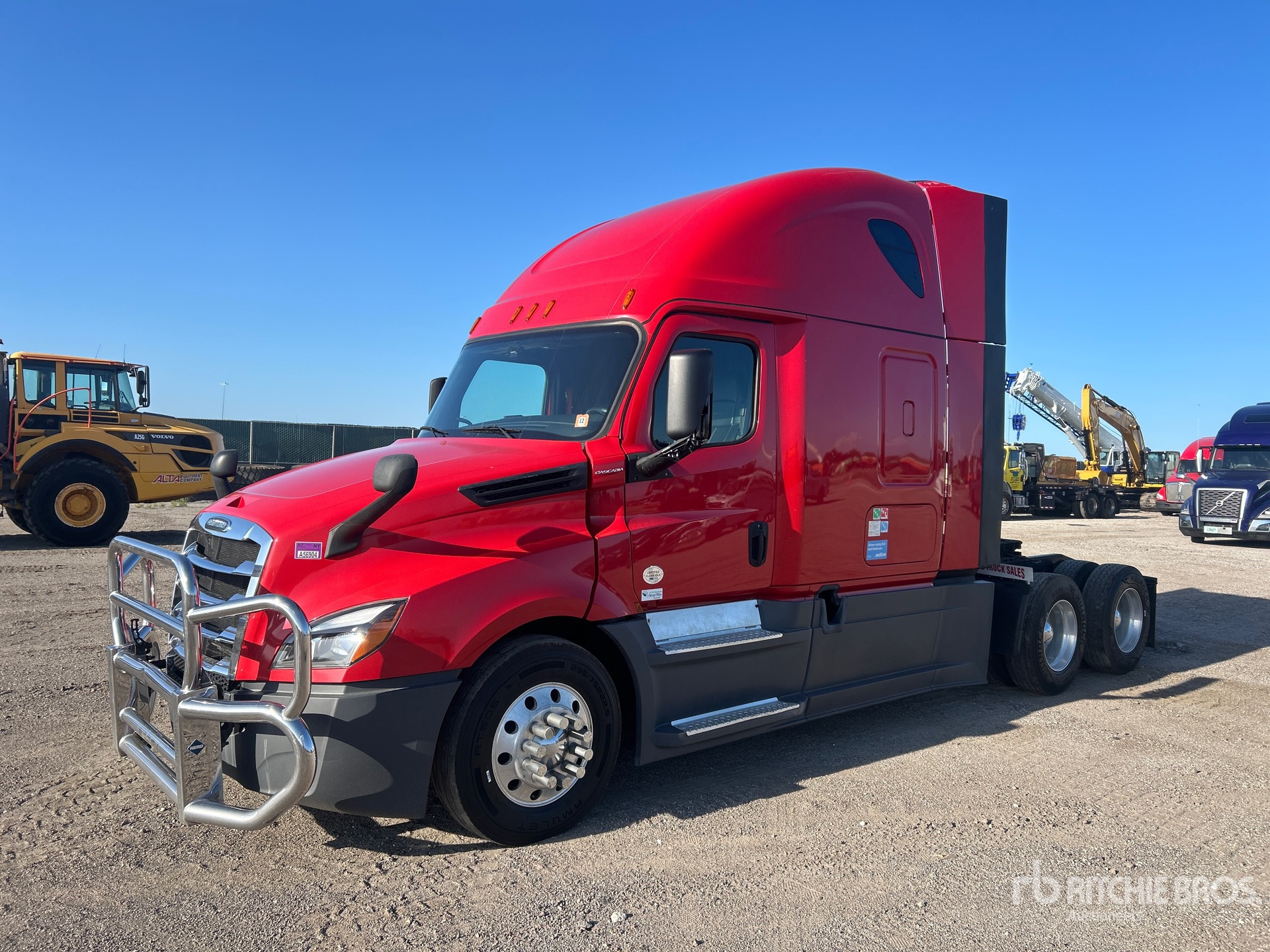 2019 Freightliner CASCADIA 126
