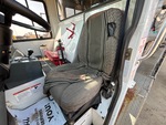 Cab with Seats/armrests