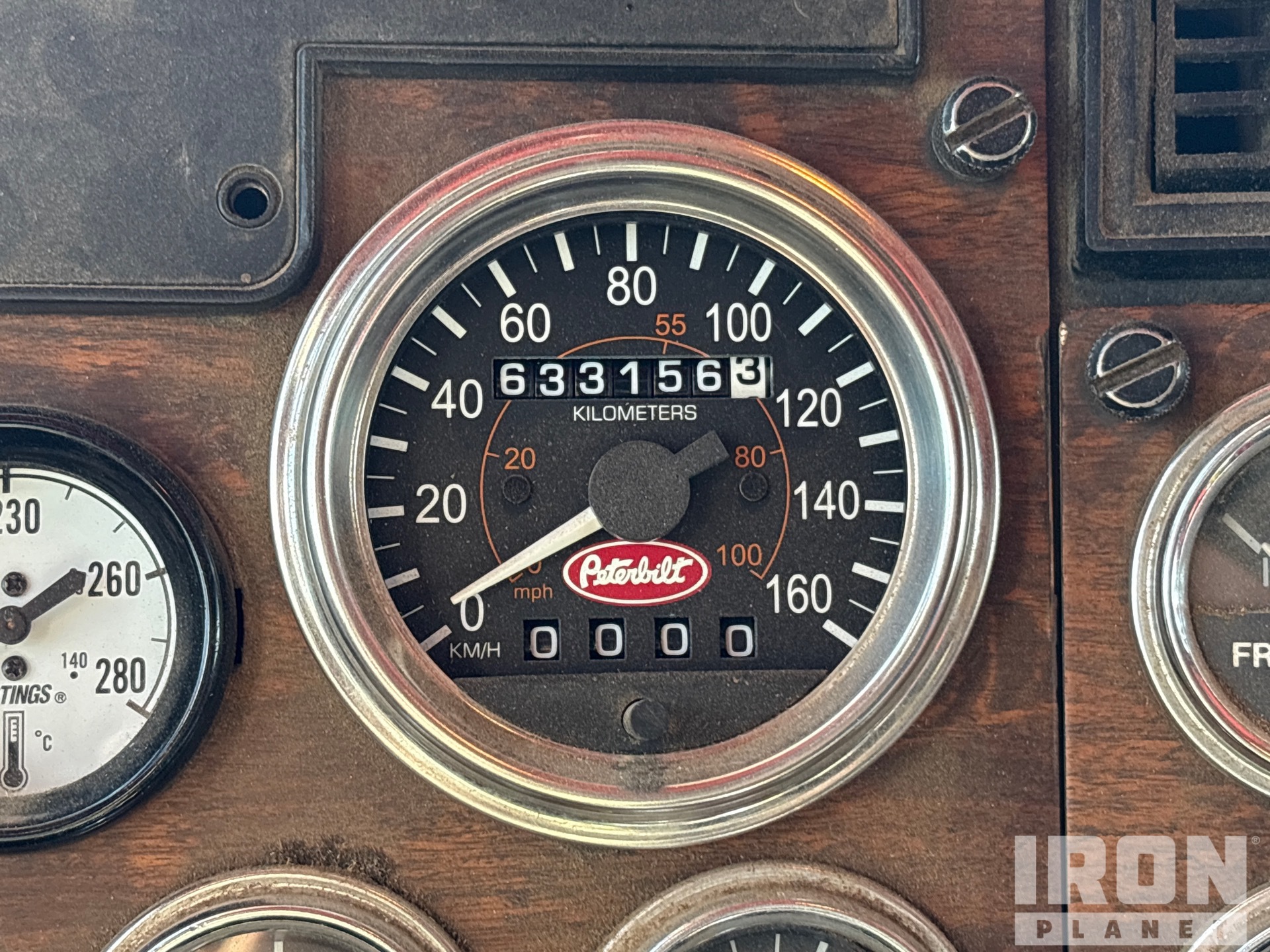 1998 Peterbilt 379