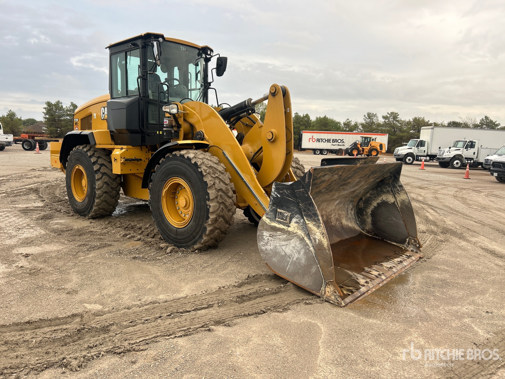 Photo of 2023 Caterpillar 938M