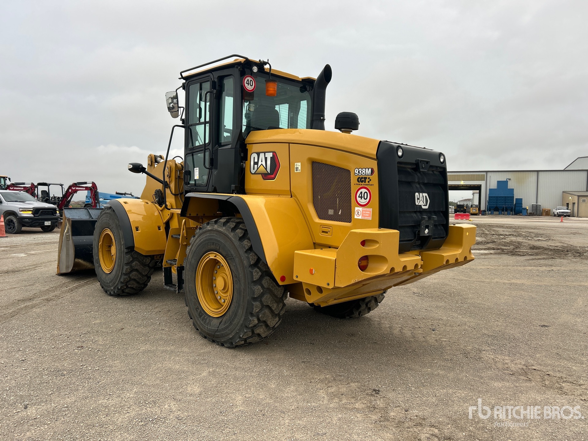 2023 Caterpillar 938M