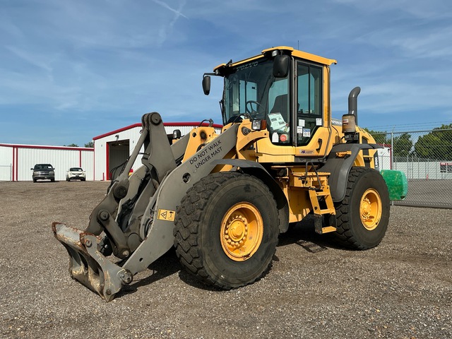 Volvo L90G Wheel Loader