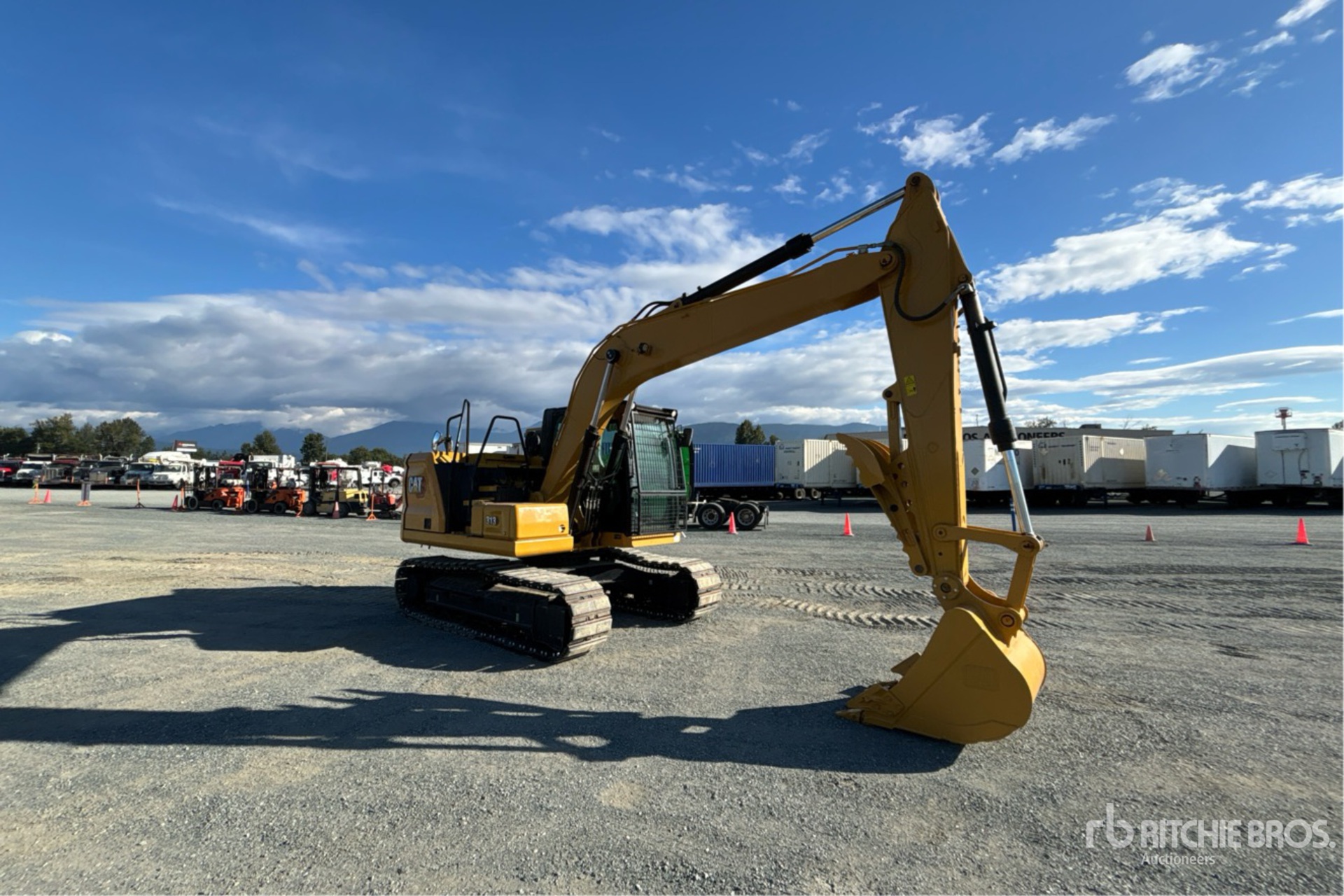 2022 Caterpillar 313