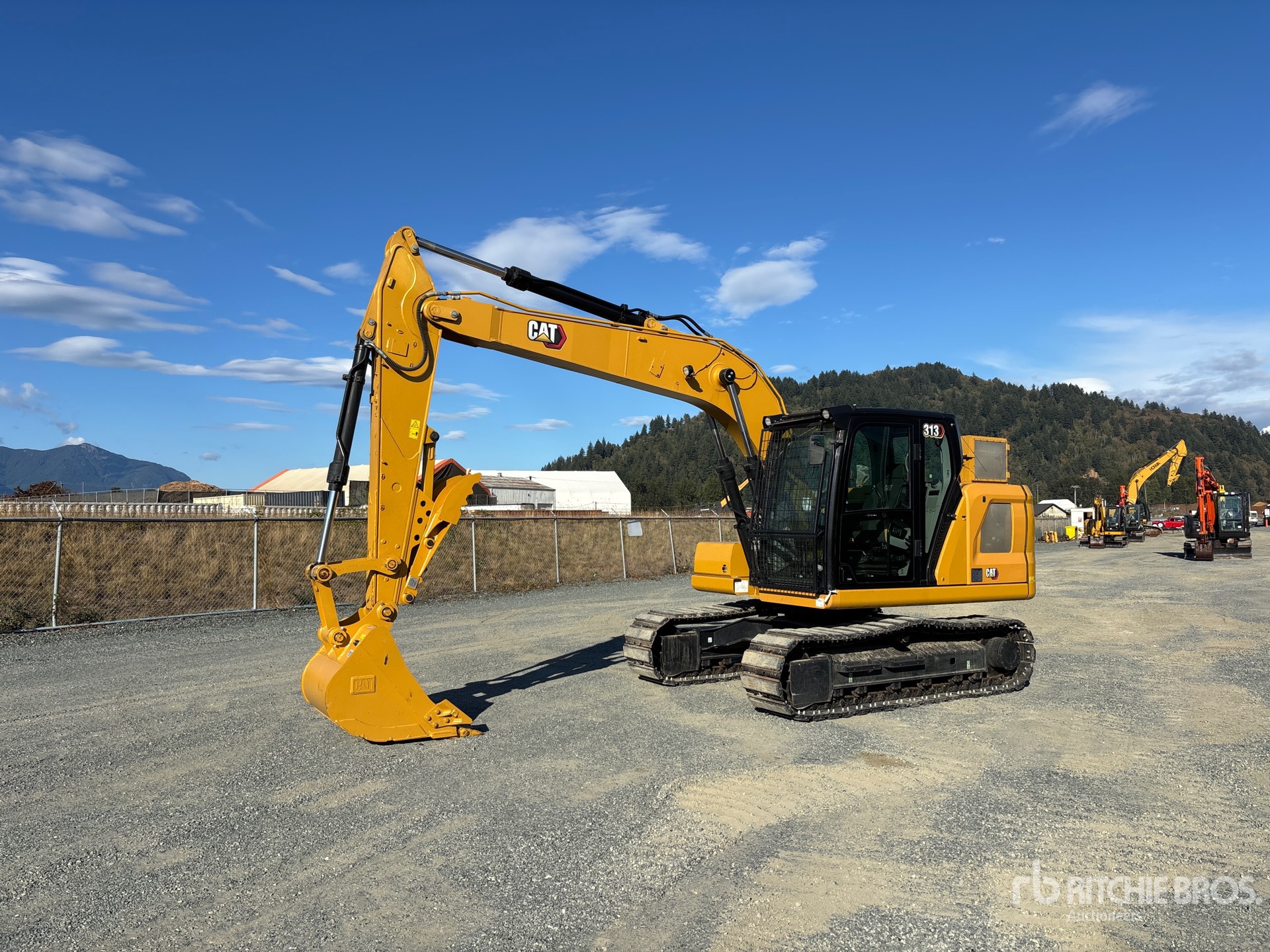 2022 Caterpillar 313