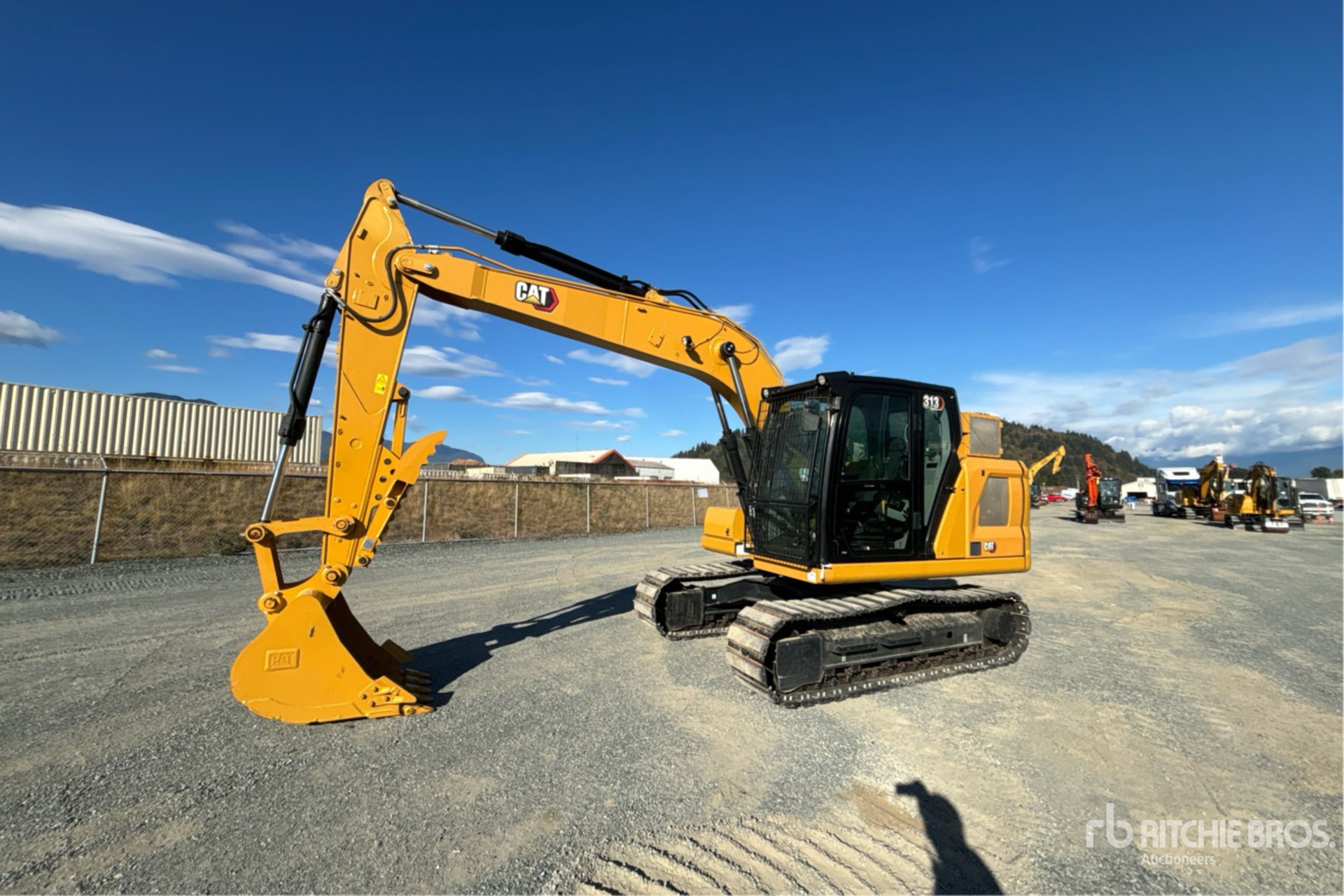2022 Caterpillar 313