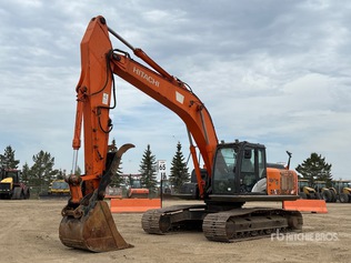 2014 Hitachi ZX250LC-5N Tracked Excavator | Ritchie Bros. Auctioneers