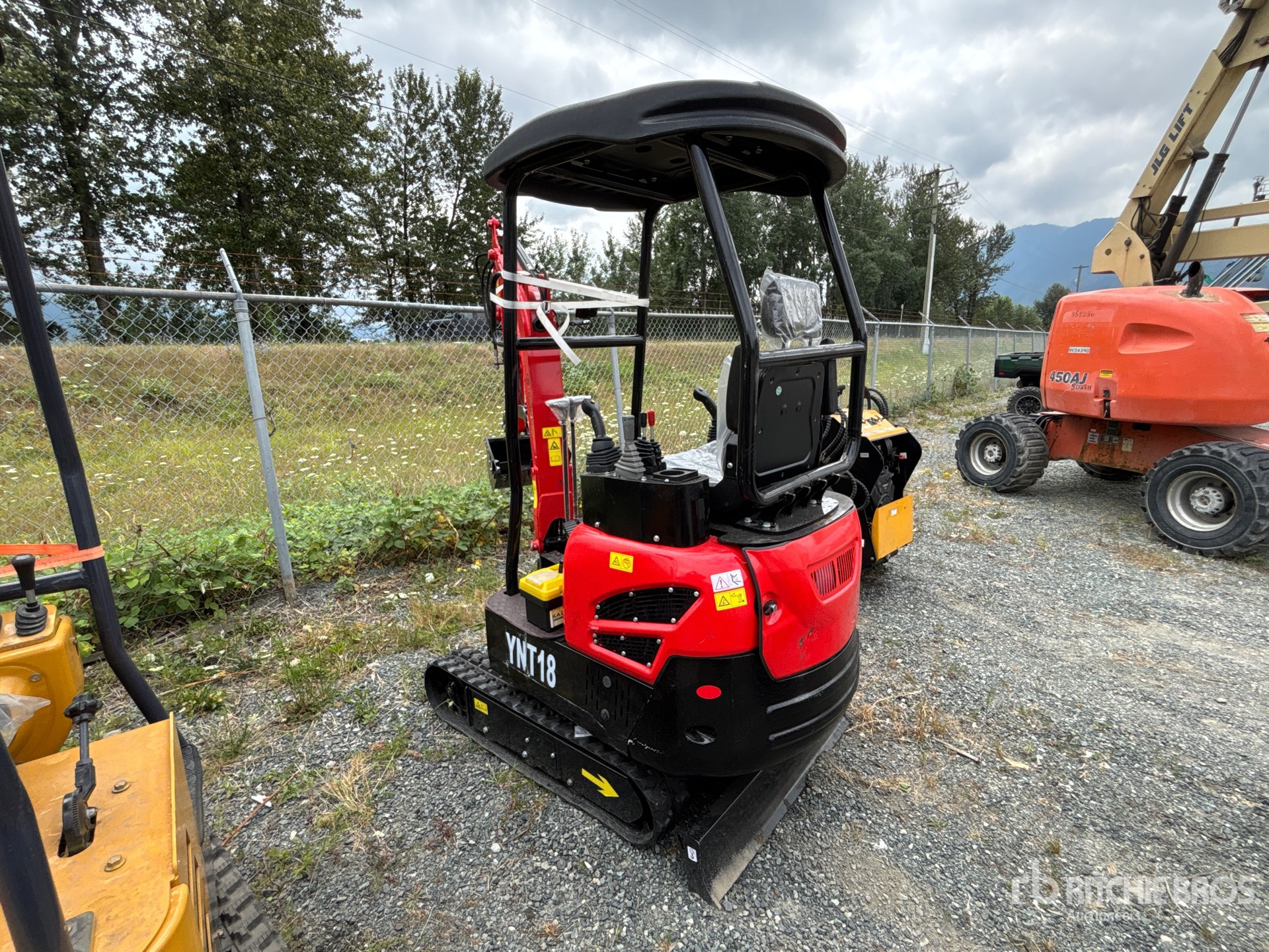 General Appearance with Picture, Left Rear Corner