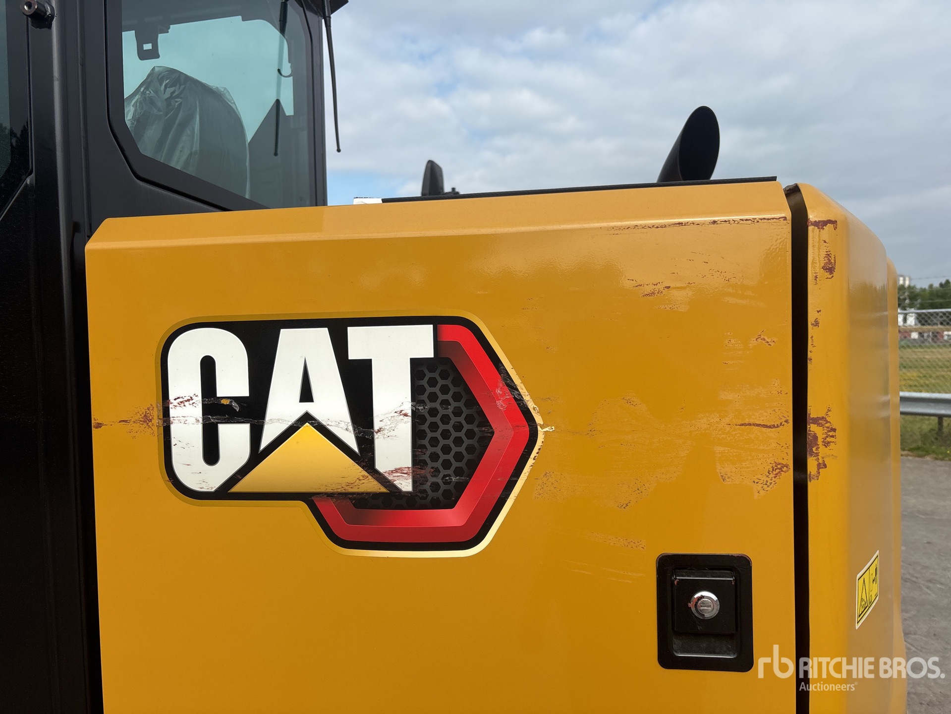 2026 Caterpillar 307