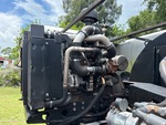 Grúa motorizada with Engine - Left Side