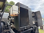 Grúa motorizada with Radiator