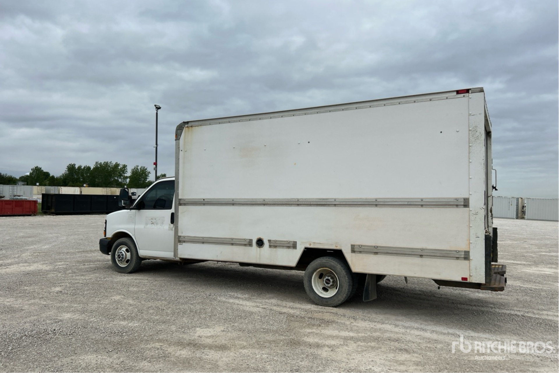 General Appearance with Picture, Left Rear Corner