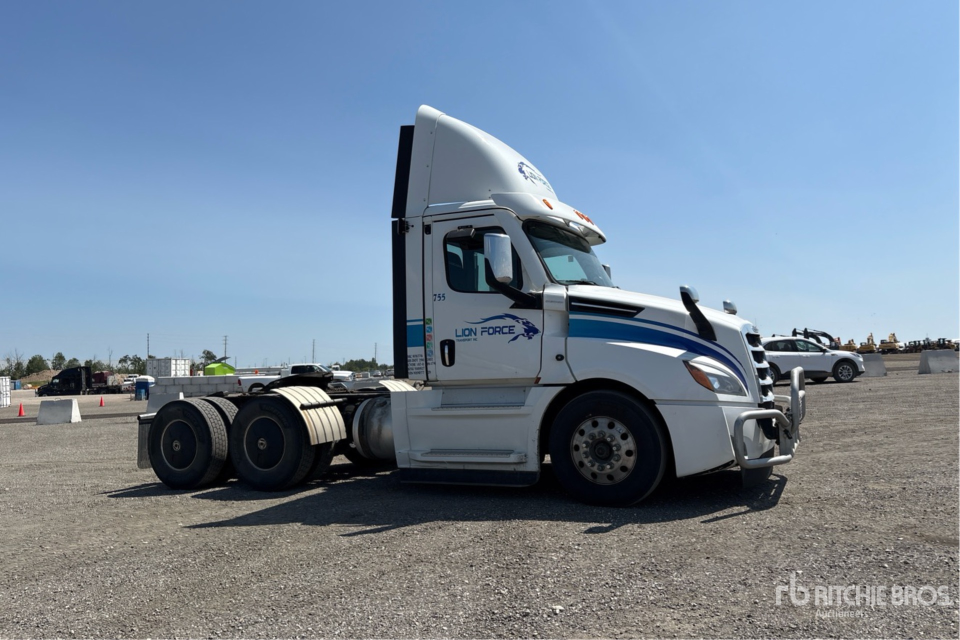 2022 Freightliner CASCADIA 126