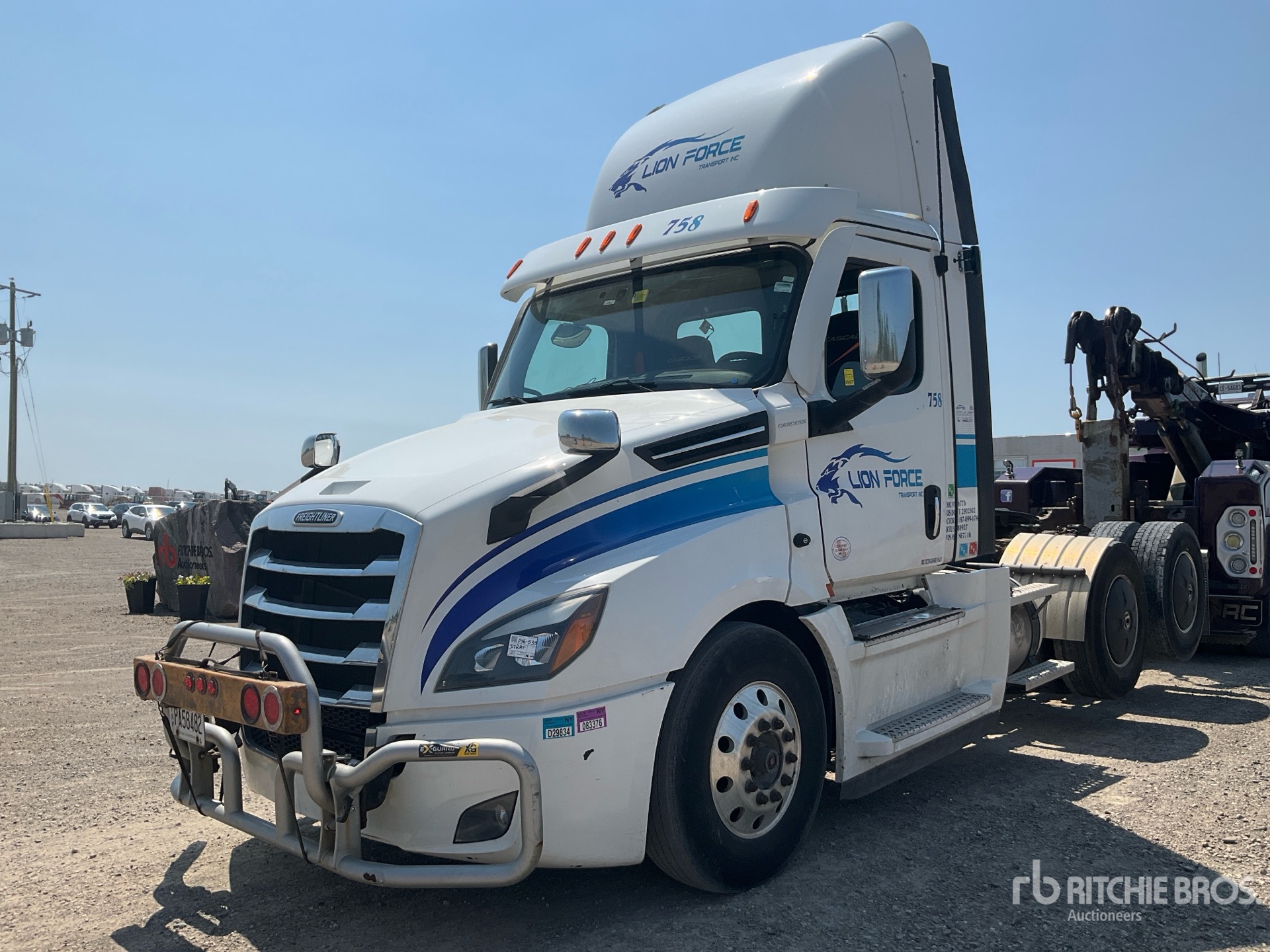 2022 Freightliner CASCADIA 126