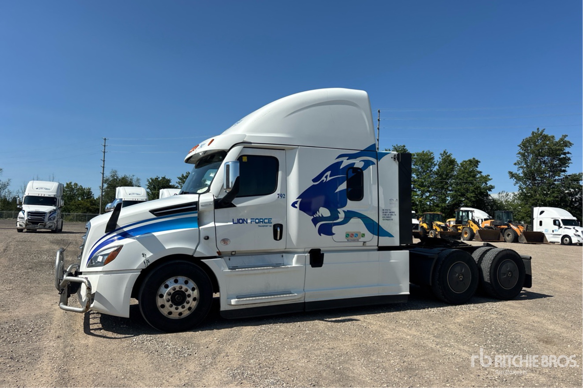 2023 Freightliner CASCADIA 126