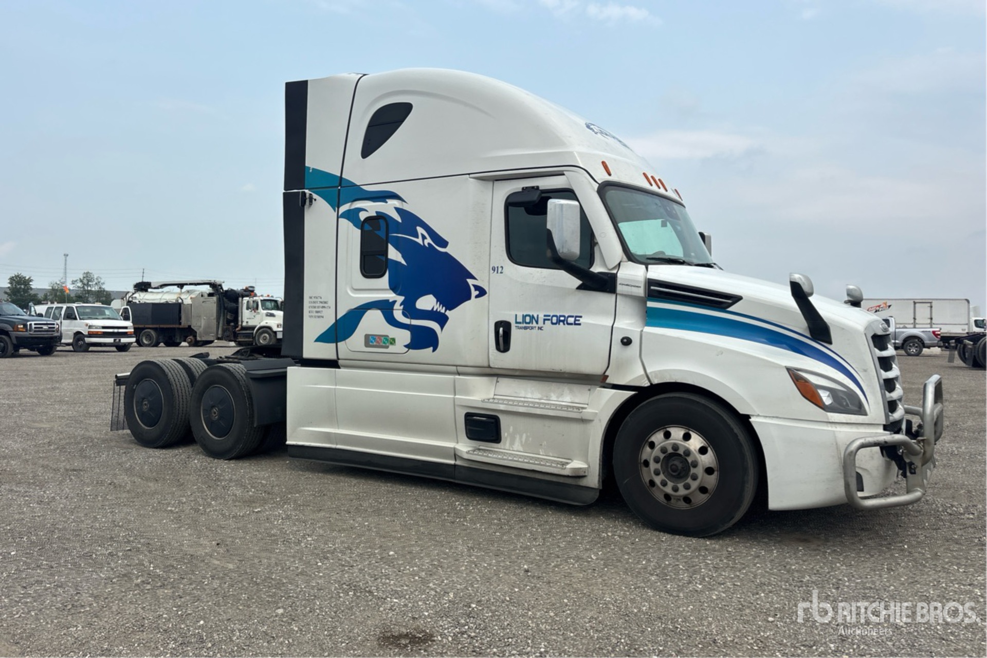 2024 Freightliner CASCADIA 126