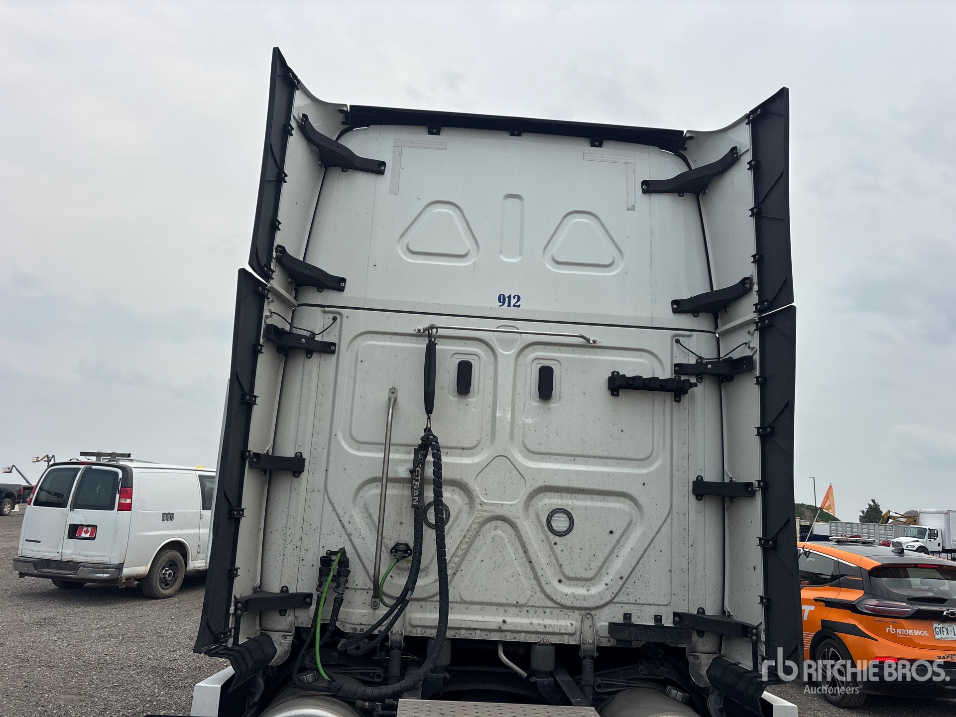 2024 Freightliner CASCADIA 126