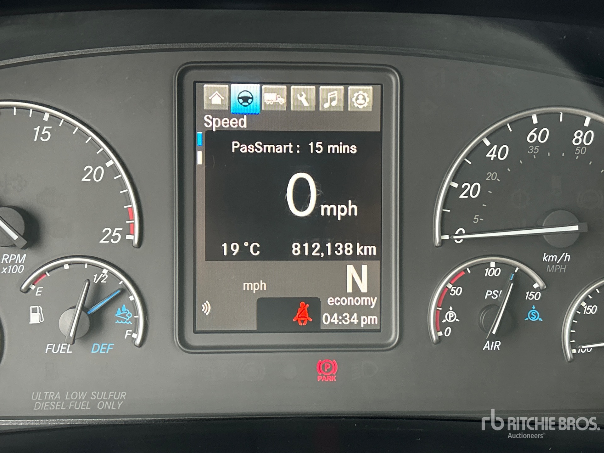 2024 Freightliner CASCADIA 126