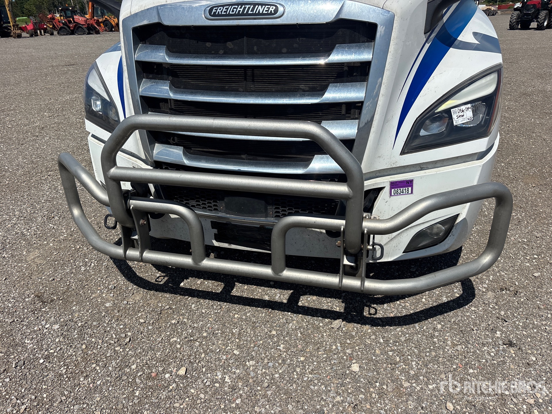 2024 Freightliner CASCADIA 126
