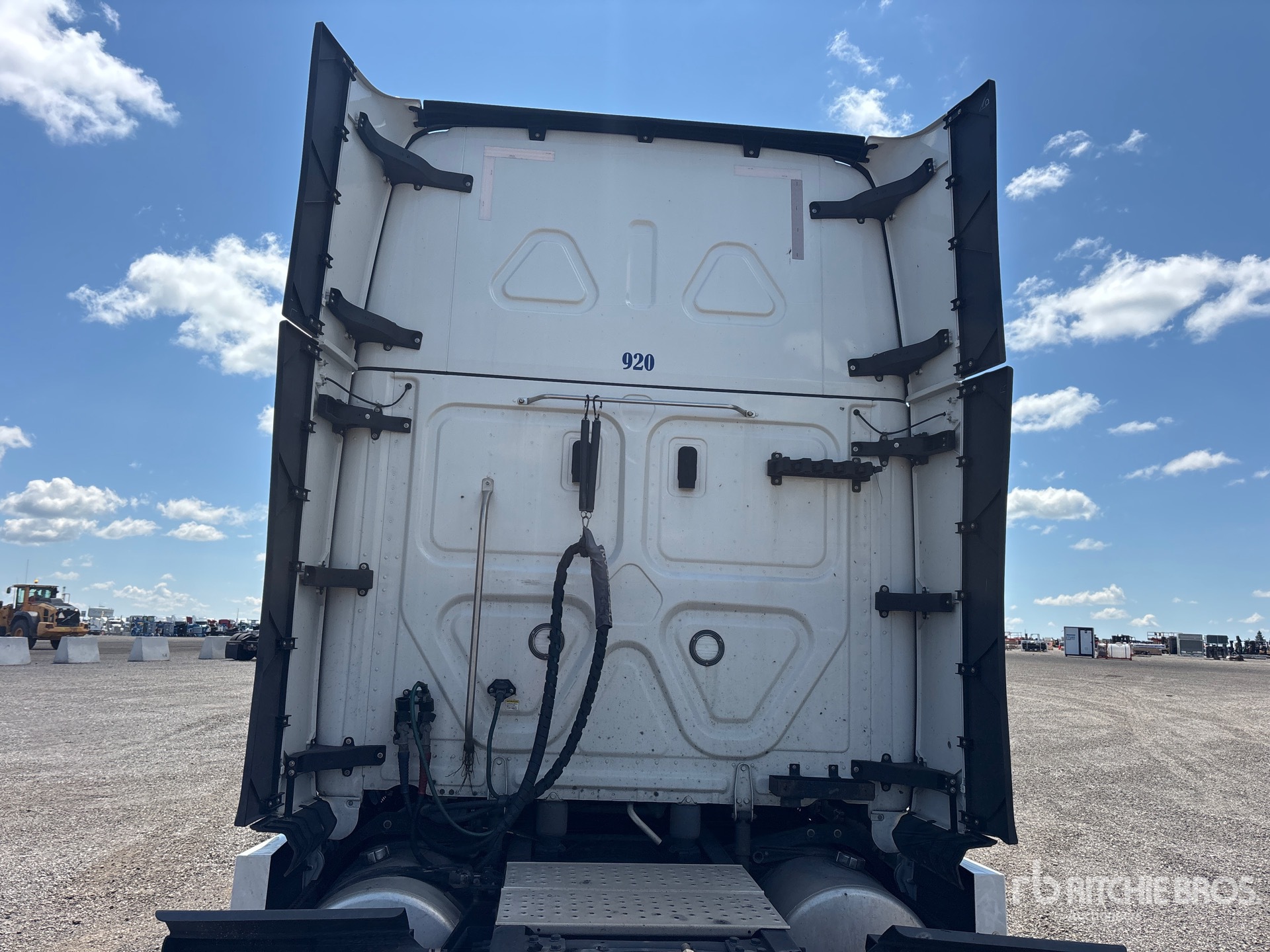 2024 Freightliner CASCADIA 126