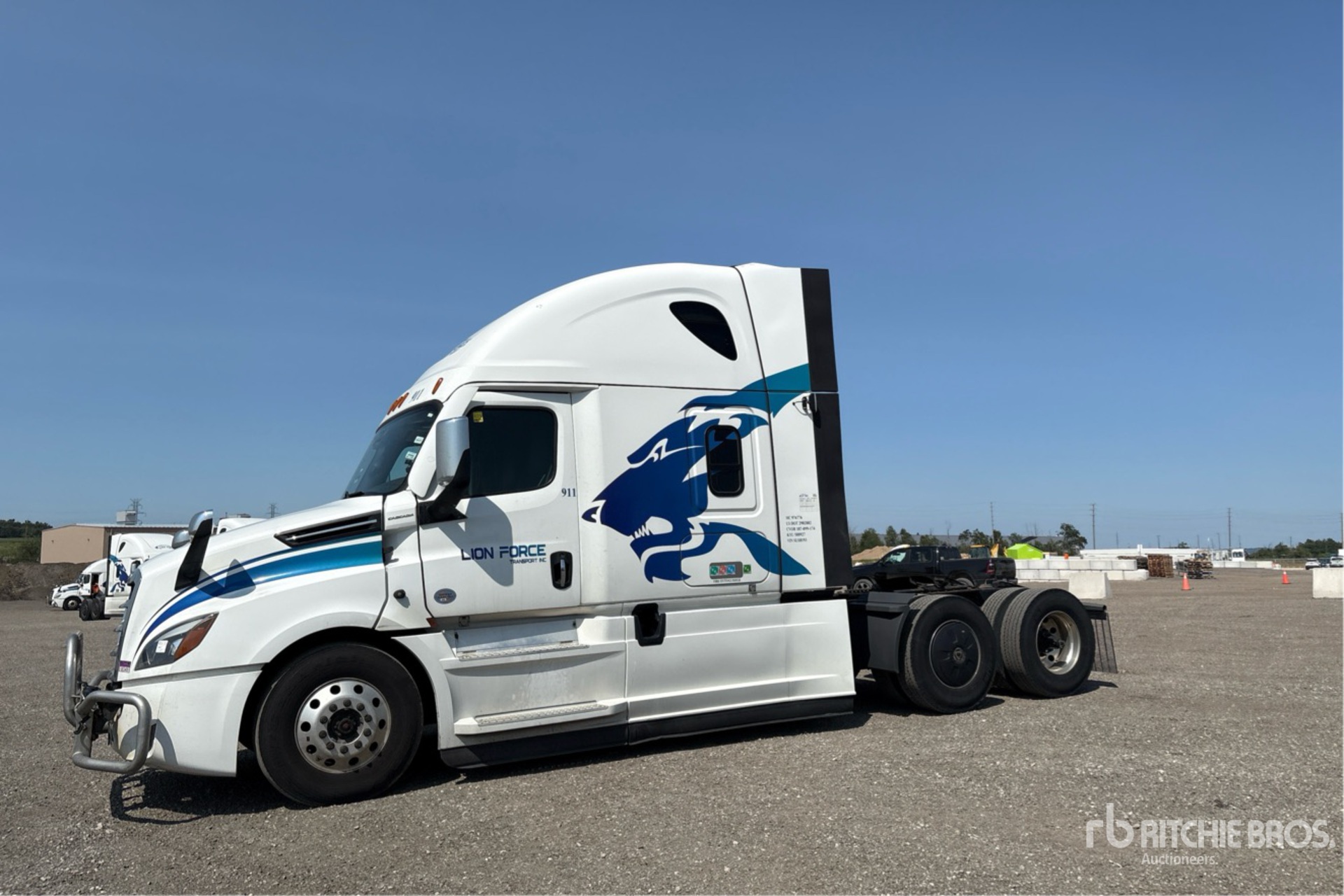 2024 Freightliner CASCADIA 126