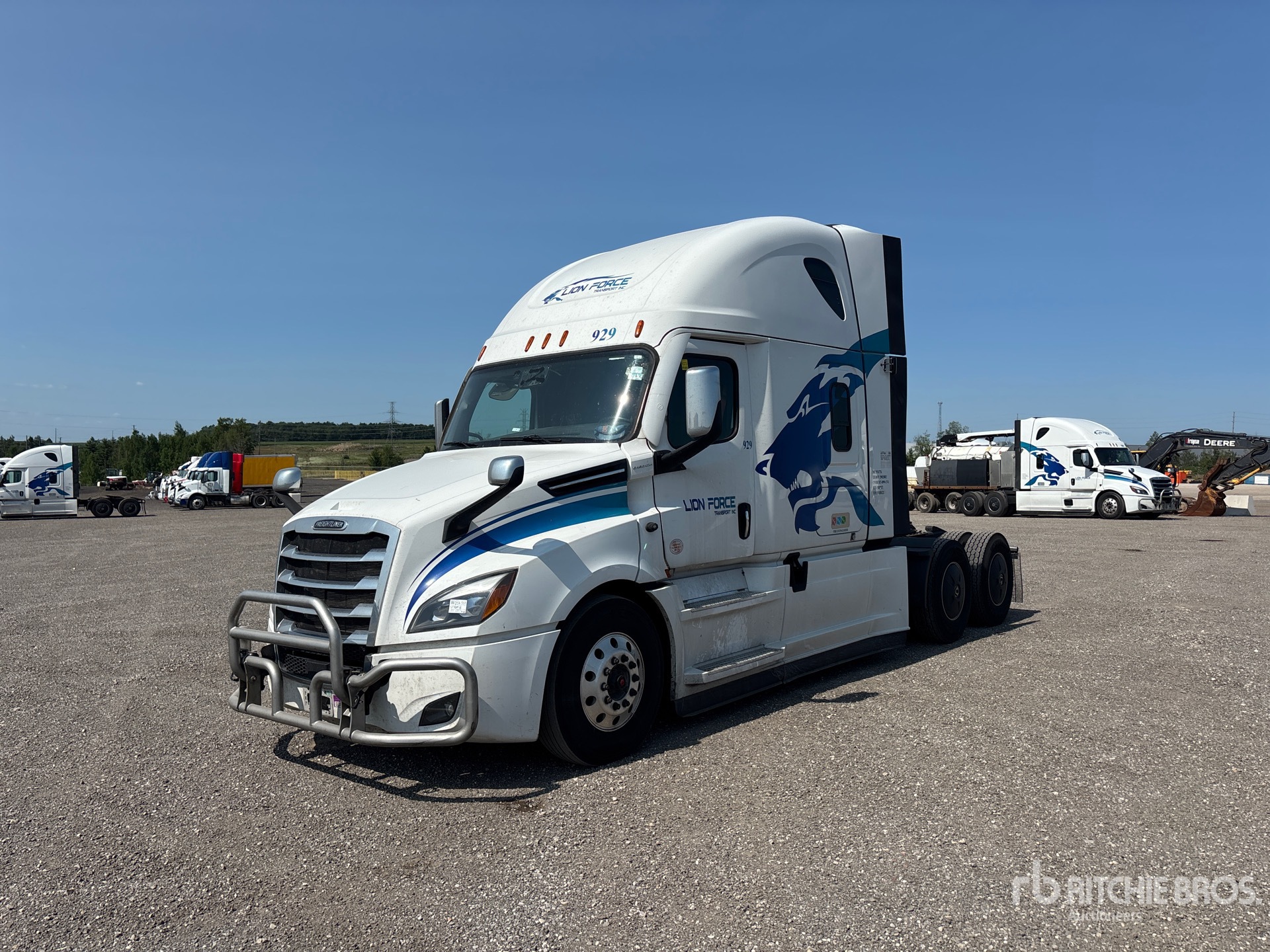 2024 Freightliner CASCADIA 126
