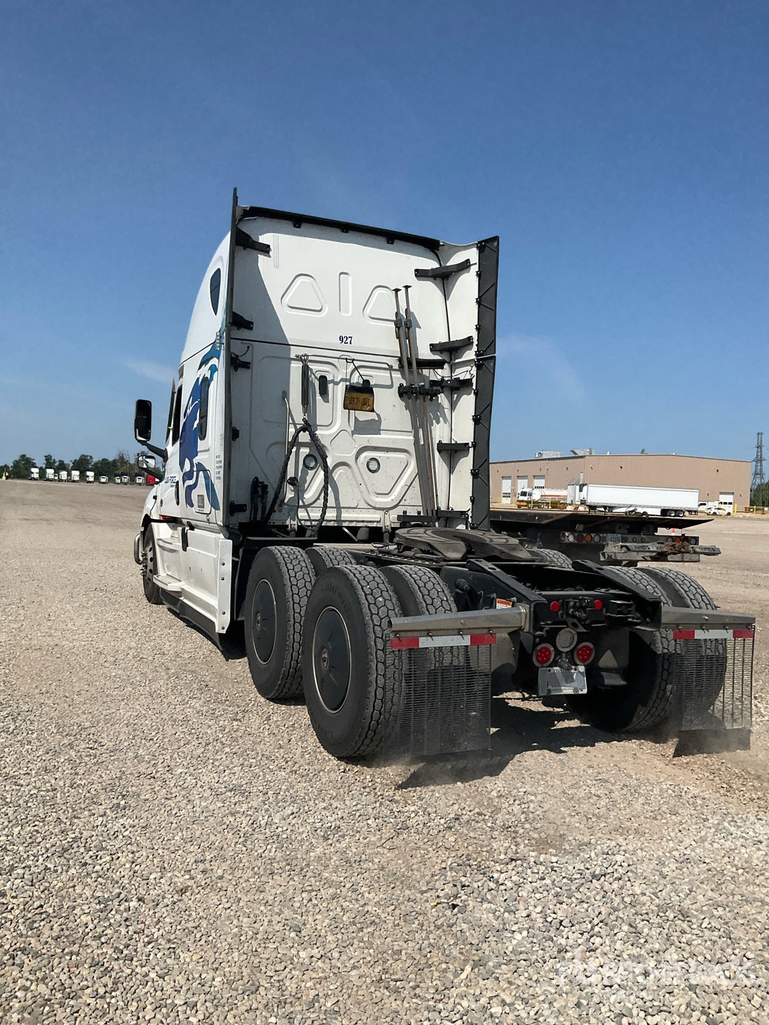 2024 Freightliner CASCADIA 126