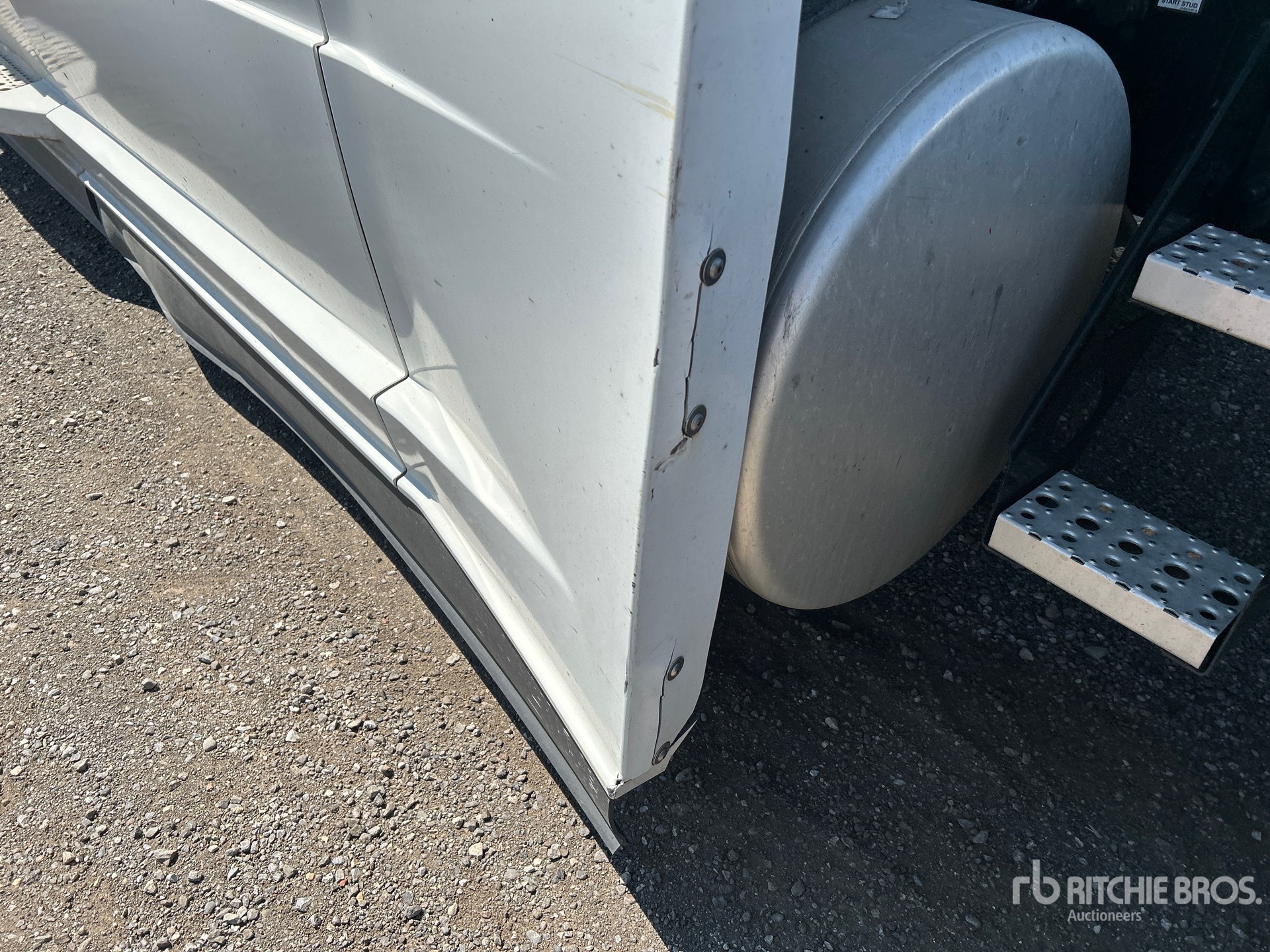 2024 Freightliner CASCADIA 126