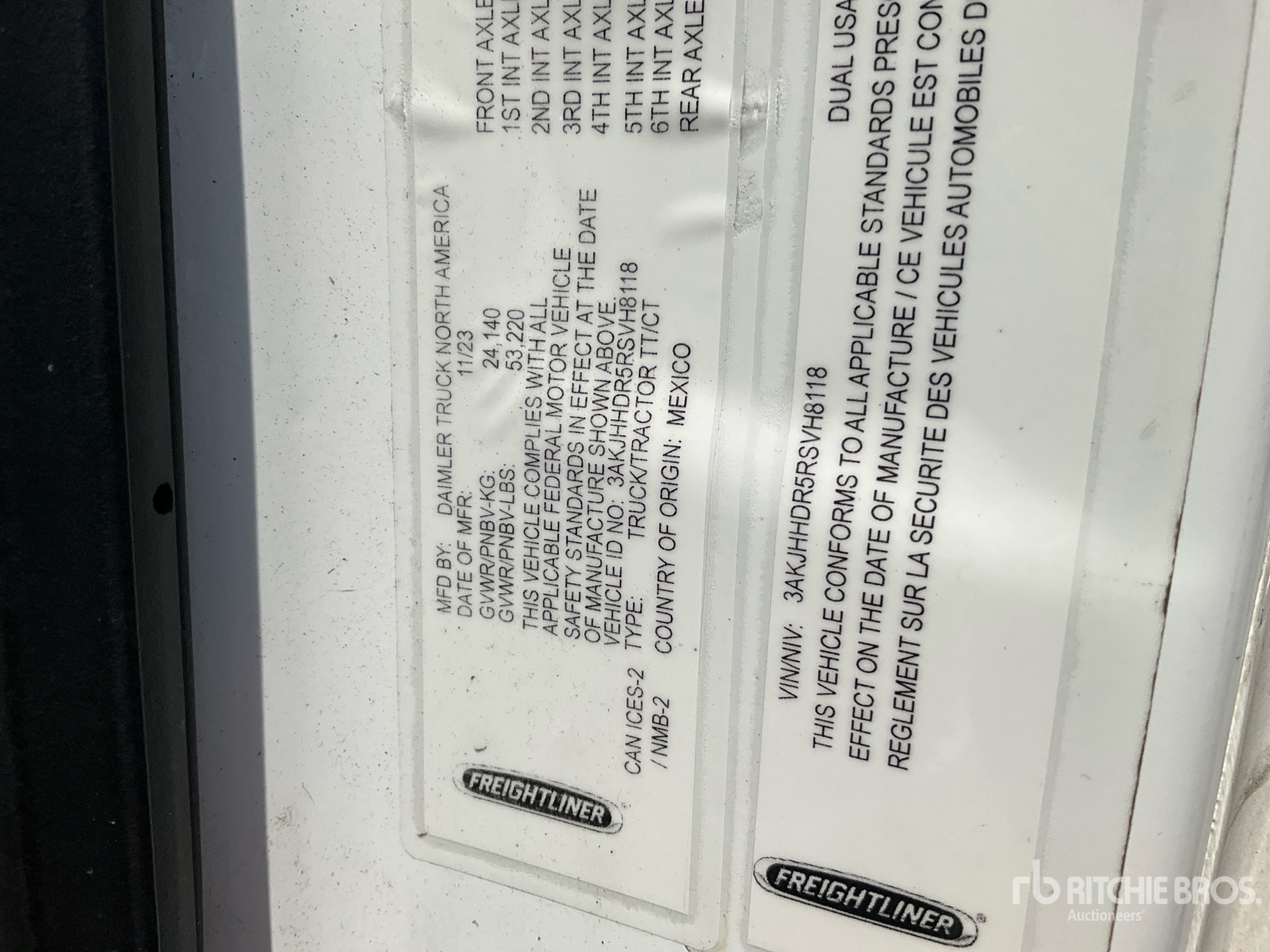 2024 Freightliner CASCADIA 126