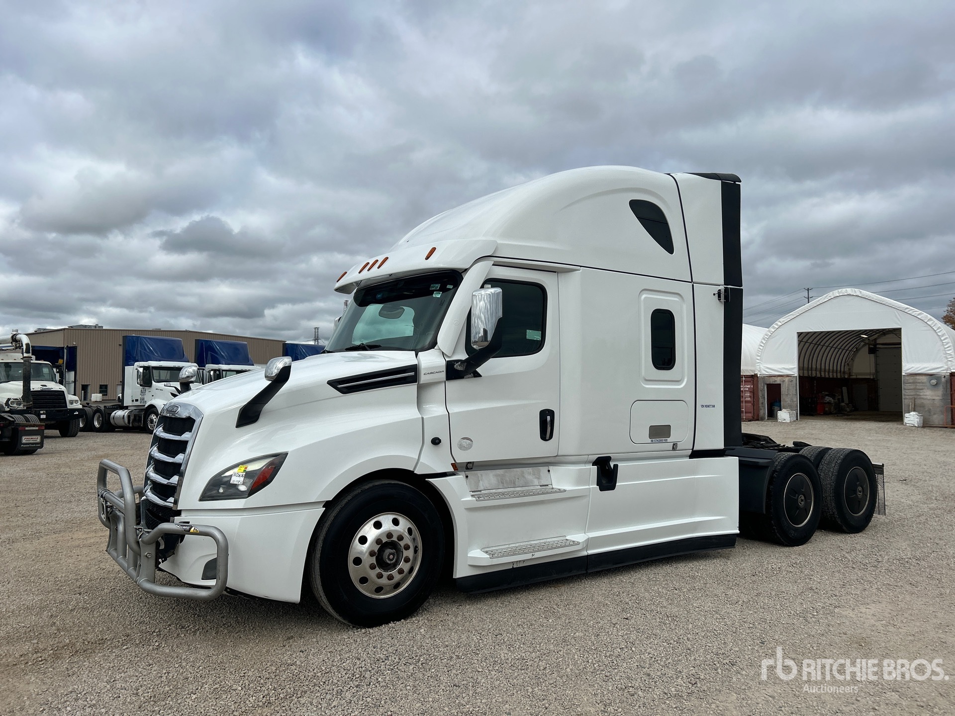 2023 Freightliner CASCADIA 126