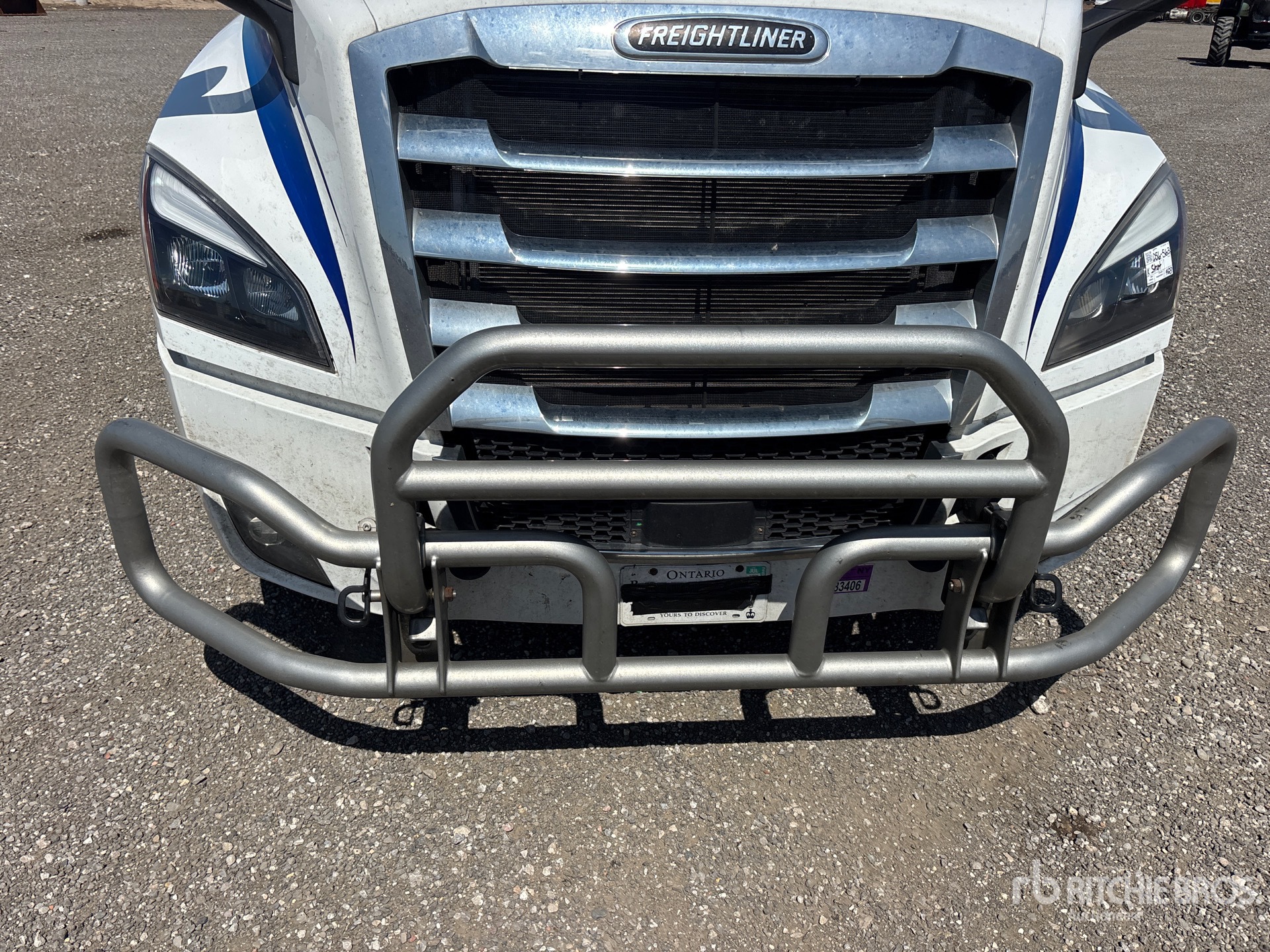 2024 Freightliner CASCADIA 126