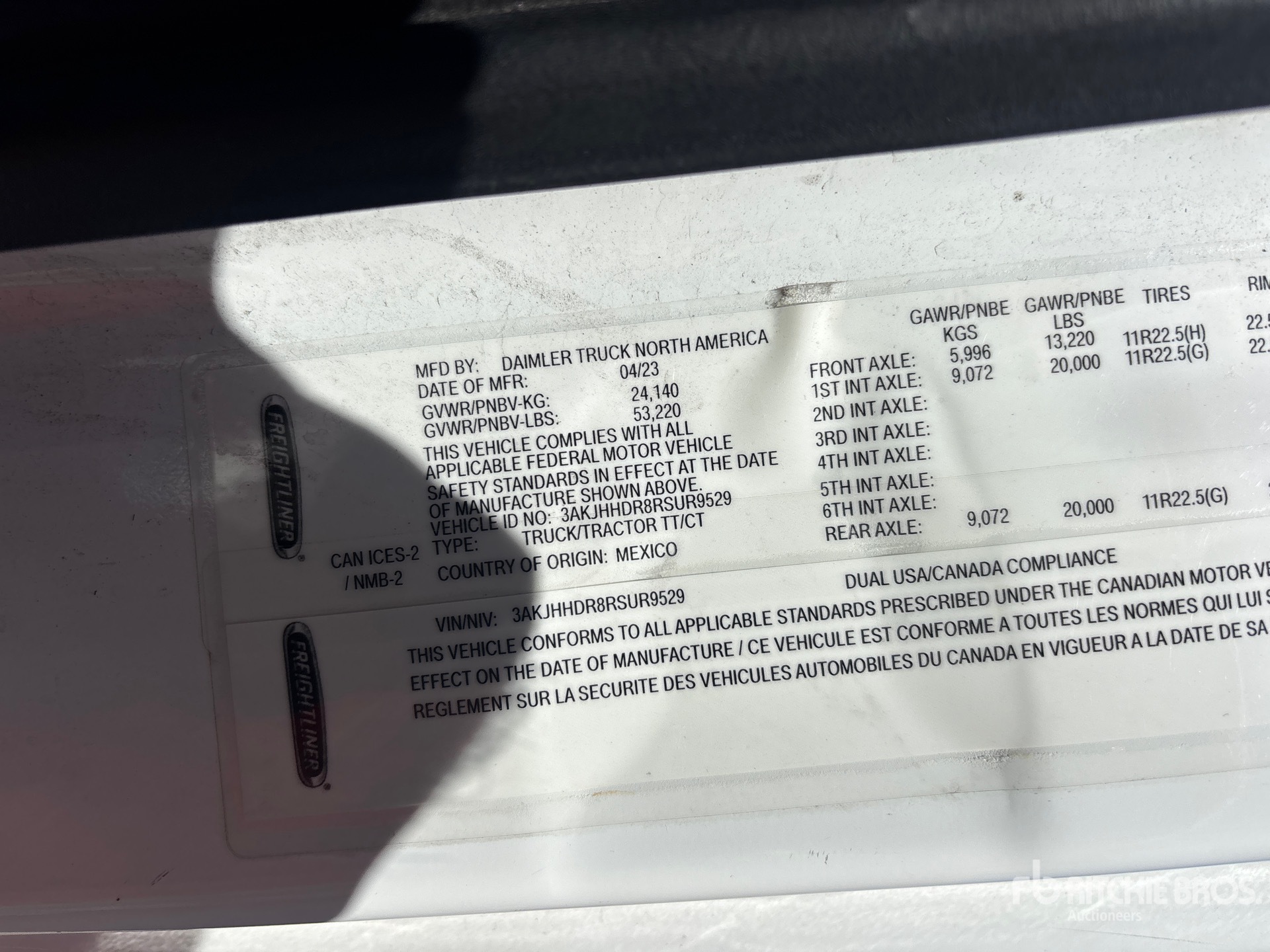2024 Freightliner CASCADIA 126
