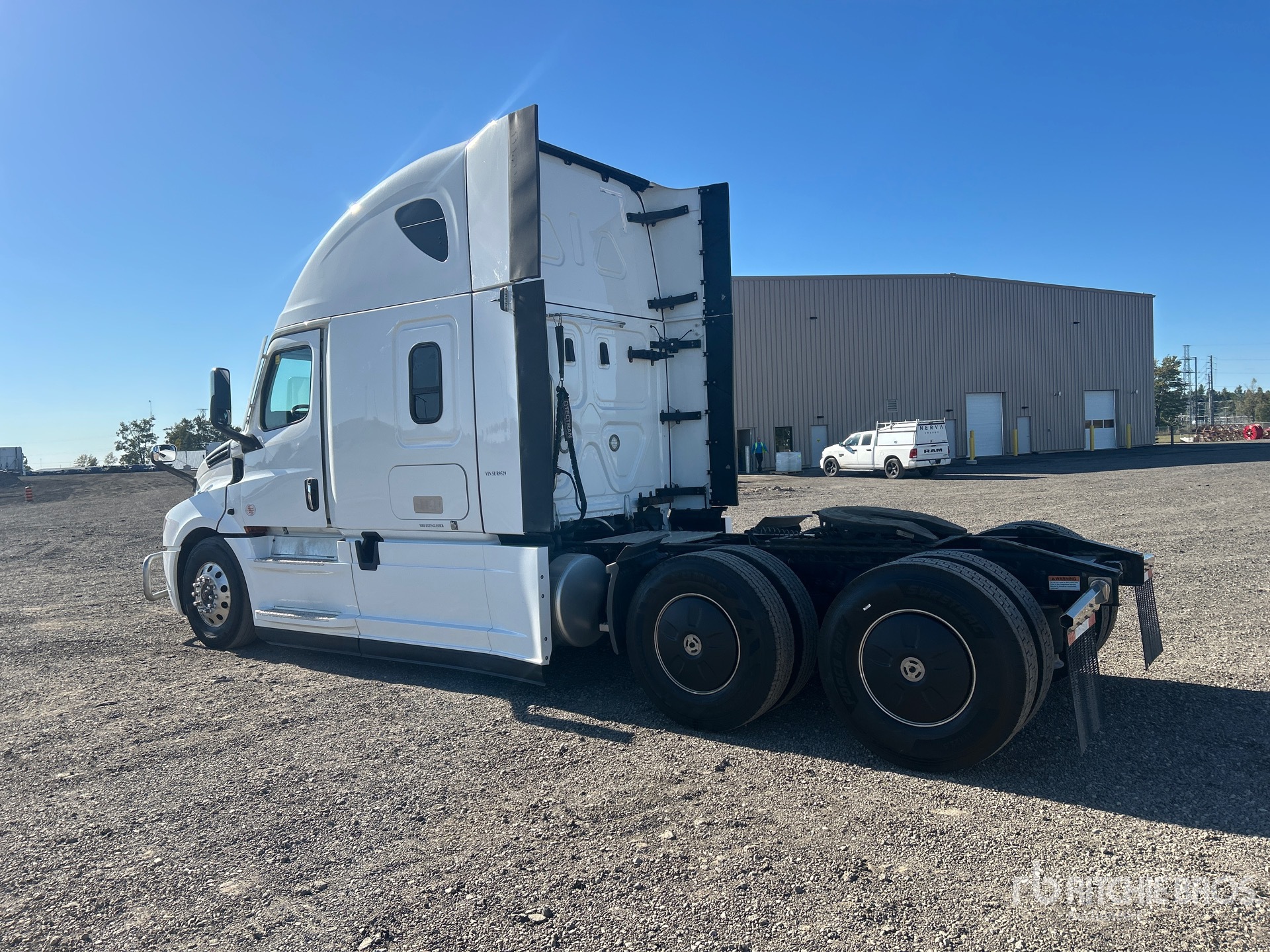 2024 Freightliner CASCADIA 126