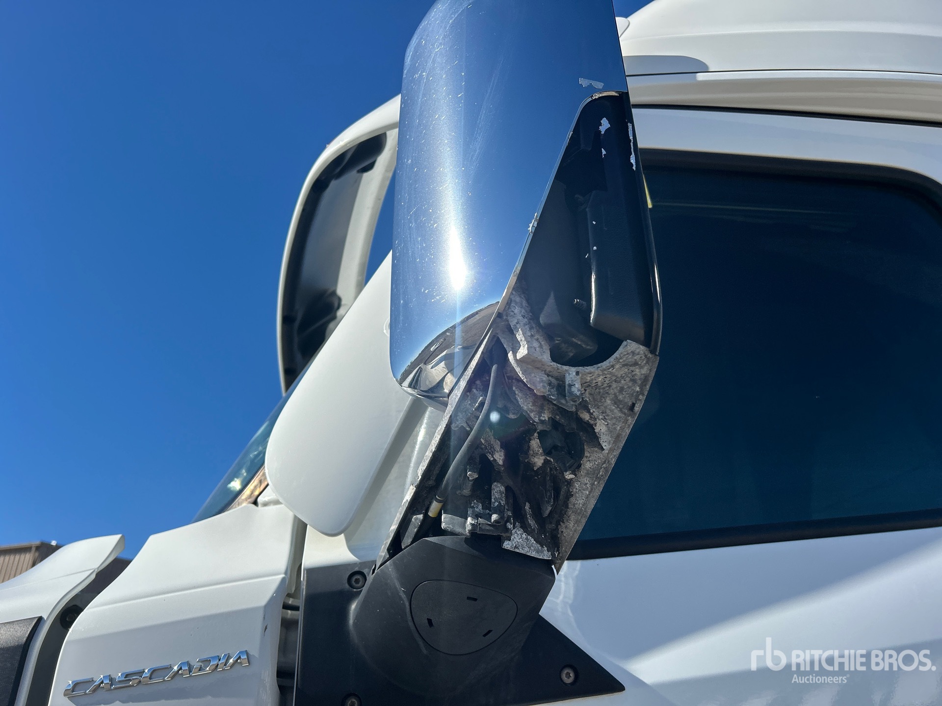 2023 Freightliner CASCADIA 126