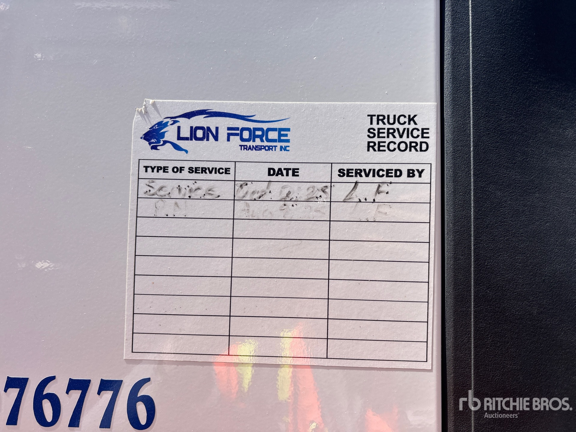 2023 Freightliner CASCADIA 126